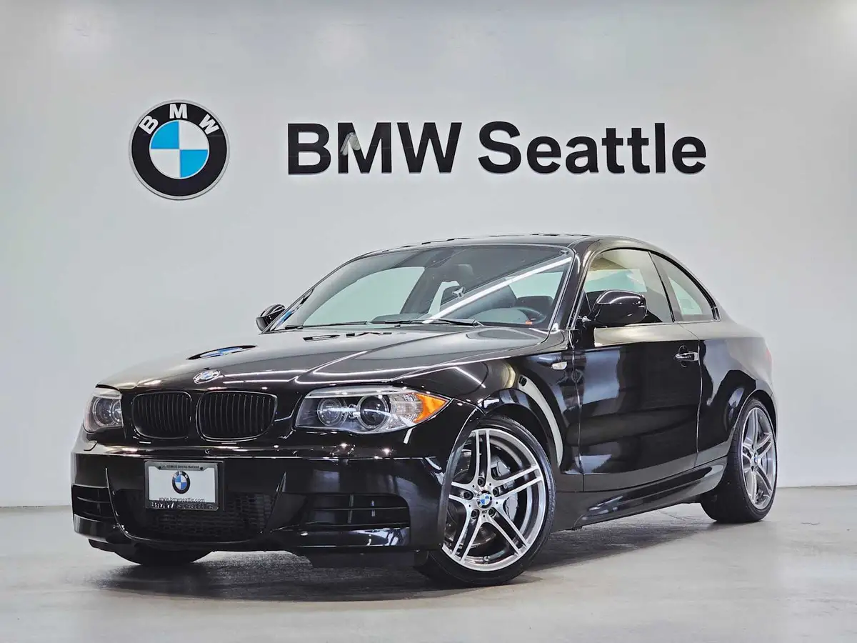 Voxcar BMW 1 Series COUPE in Black Sapphire Metallic, SEATTLE