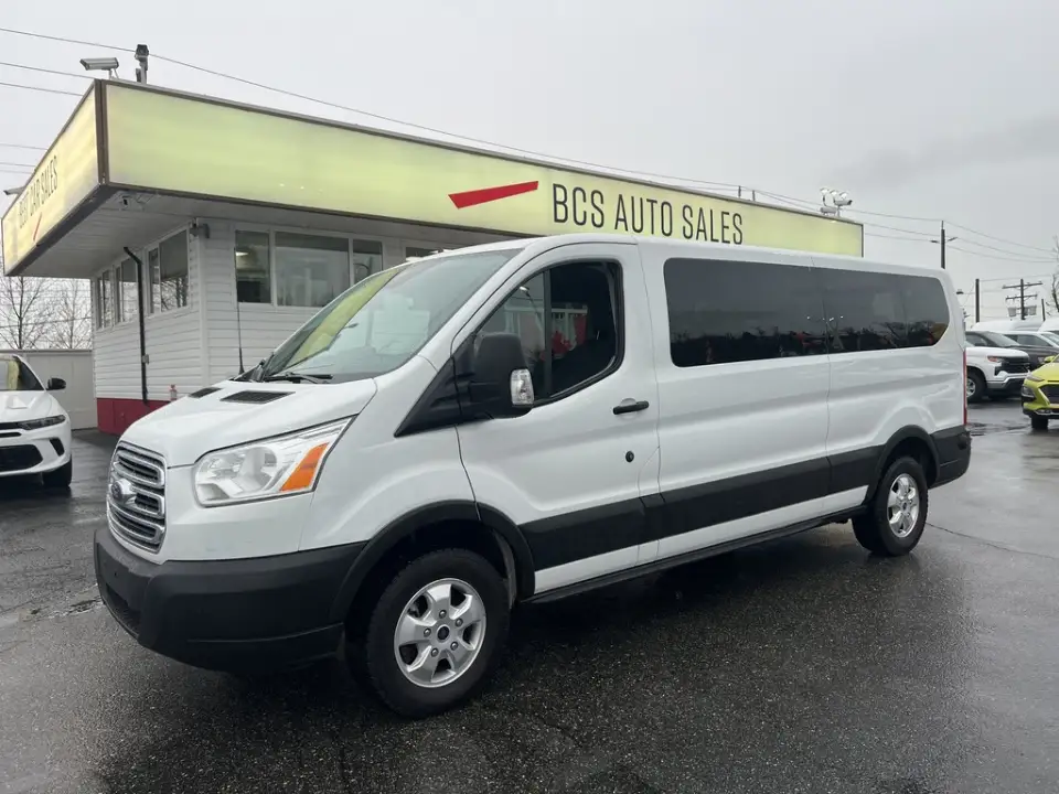 Voxcar FORD Transit VAN in White, VANCOUVER