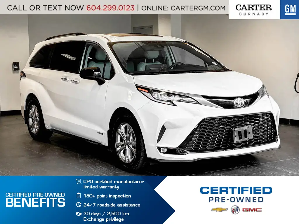 Voxcar TOYOTA Sienna VAN in White, VANCOUVER