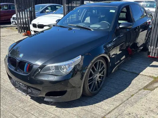 Voxcar BMW M5 SEDAN in Black, VANCOUVER